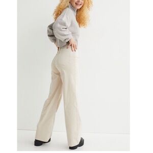H&M LIGHT BEIGE CORDUROY PANTS